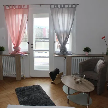 Kerime 2 Apartment Prague
